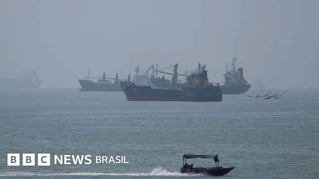 EUA bombardeiam 2 lançadores do Irã no Estreito de Ormuz