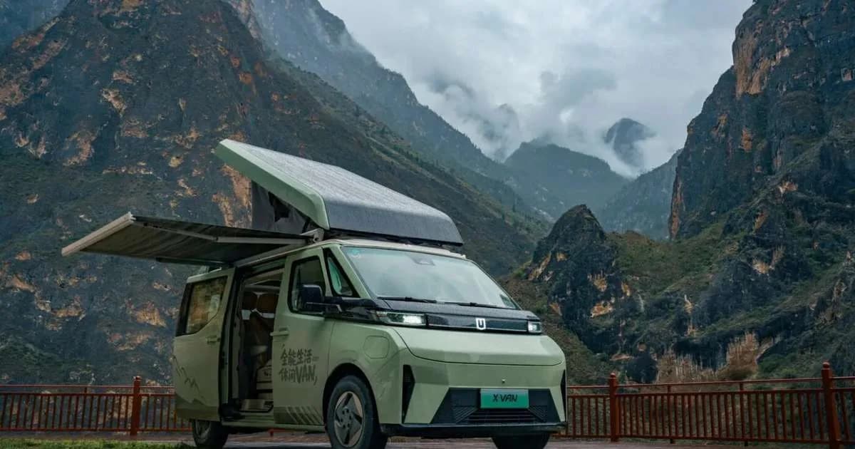 China usa carro elétrico como sala de camping sobre rodas