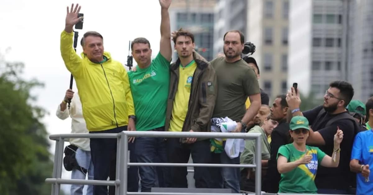 Moraes autoriza dois filhos a ver Bolsonaro; Flávio, vetado