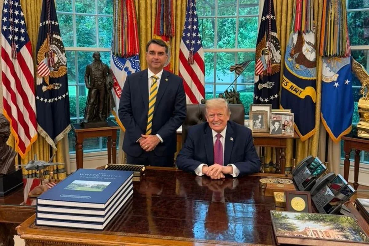Trump elogia votação de Flávio e prevê 2º turno acirrado