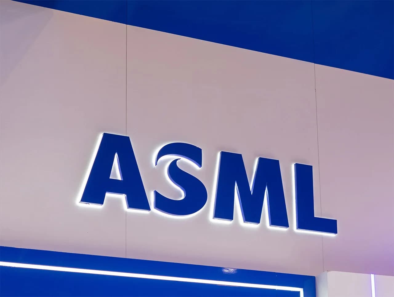 ASML nega envio de máquinas EUV para a China nos EUA