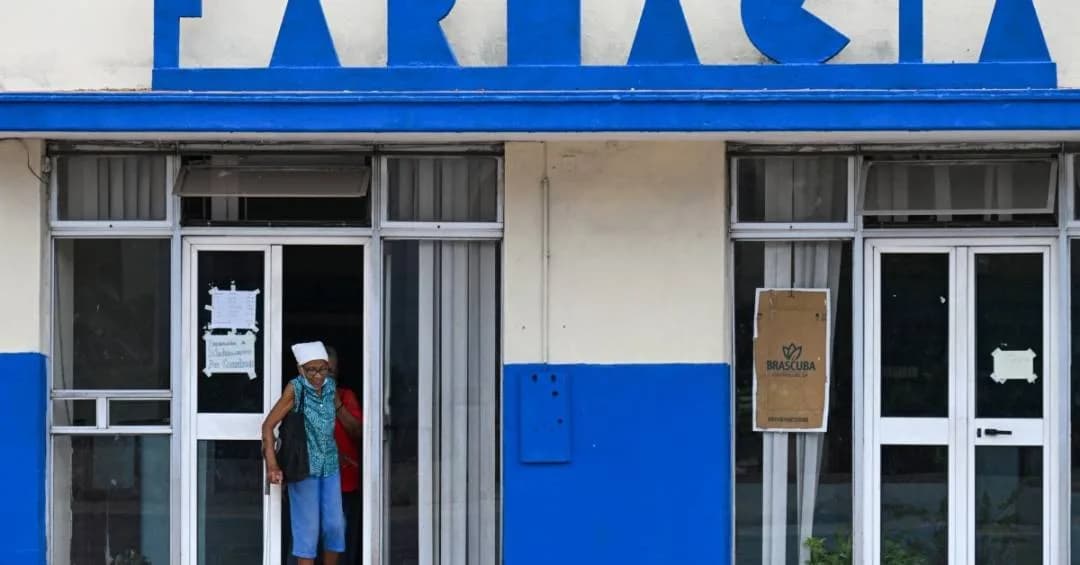 Cuba abre postos, farmácias e energia à iniciativa privada