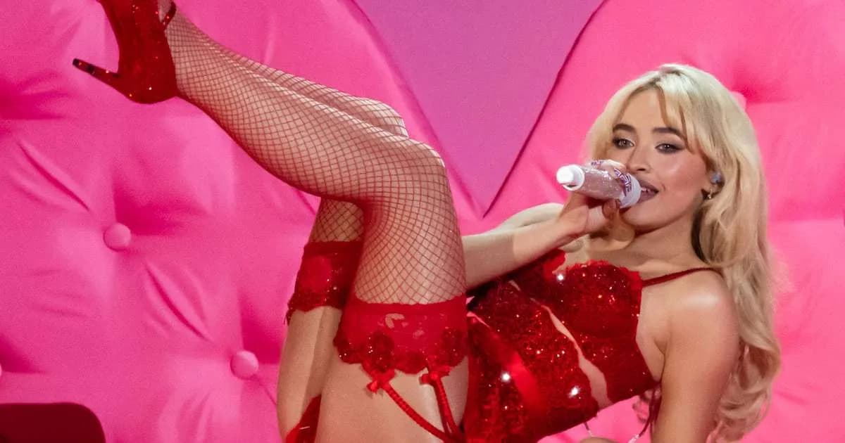 Sabrina Carpenter aponta Shrek 2 como favorito no Met Gala