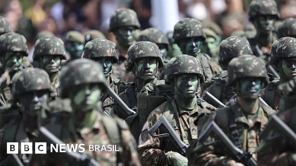 Bolsonarismo mantém força nas urnas sem depender dos militares