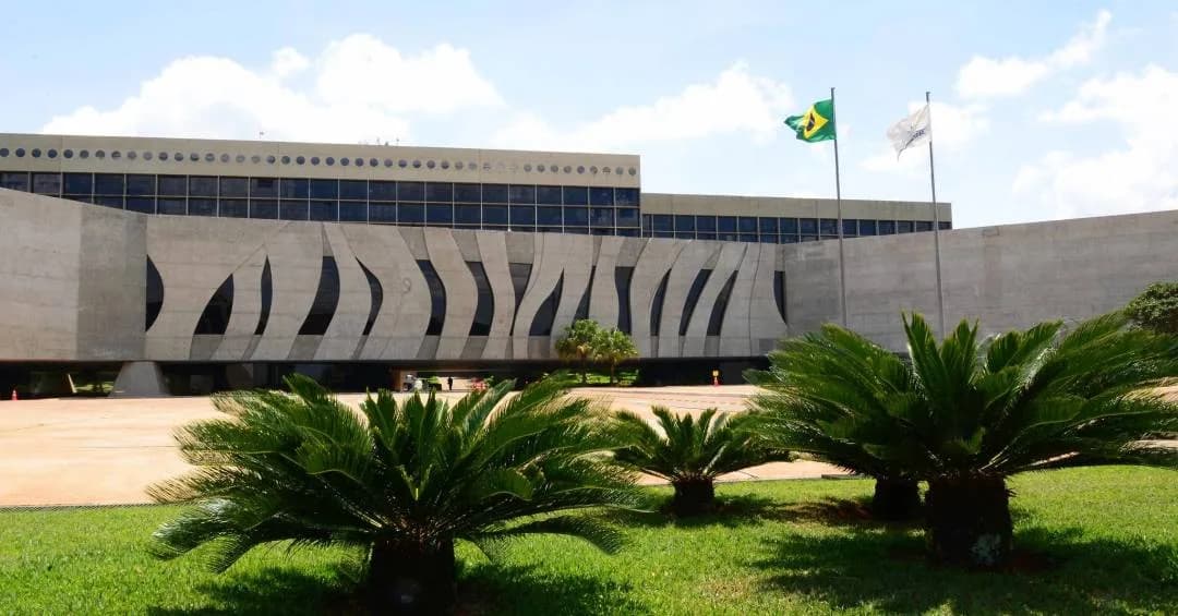 STJ dobra ações por foro e recebe 6 mil em 2026