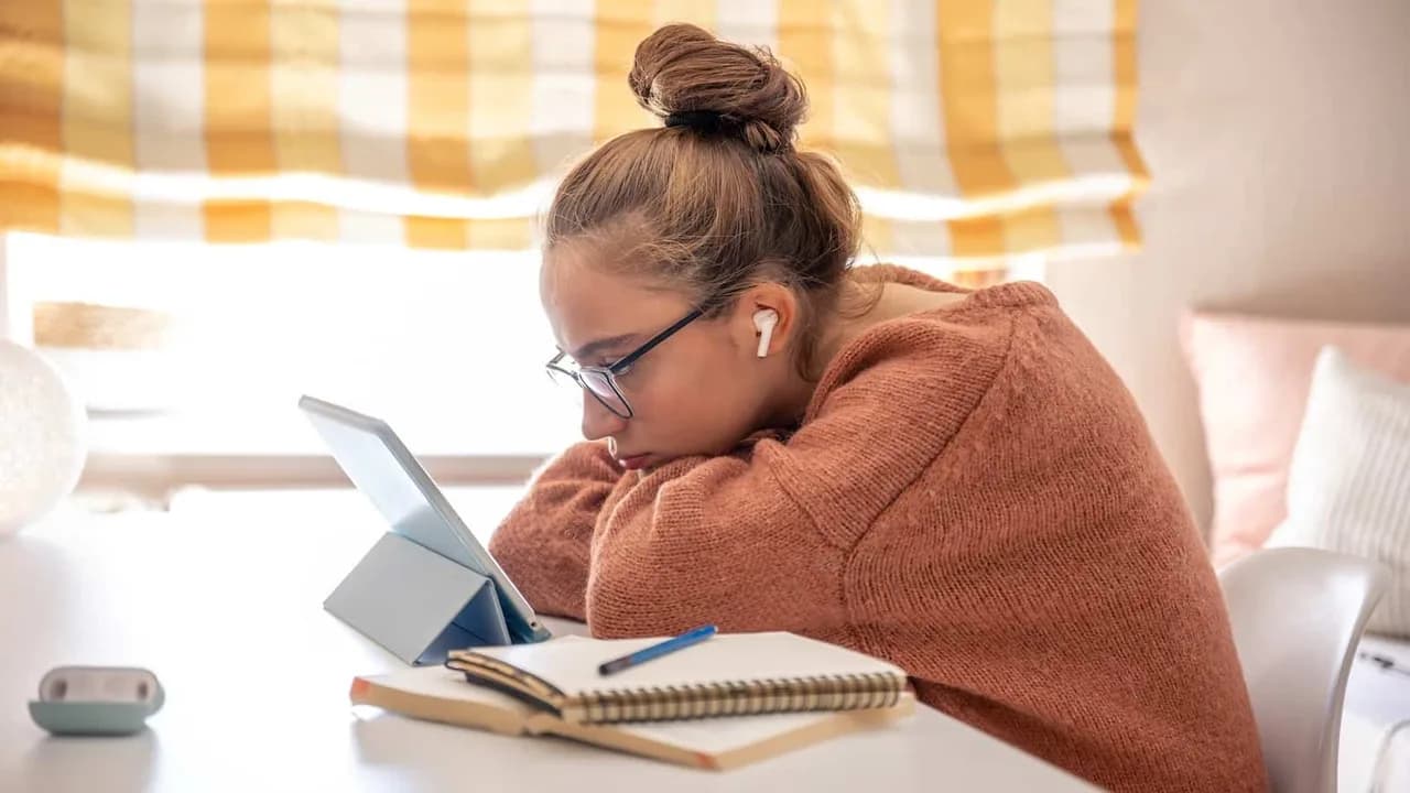 Volta às aulas: 5 cuidados para preparar celular e notebook