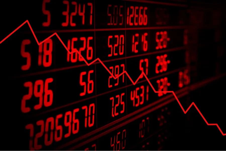 Ibovespa recua 0,51% pressionado por alta do Fed e Copom