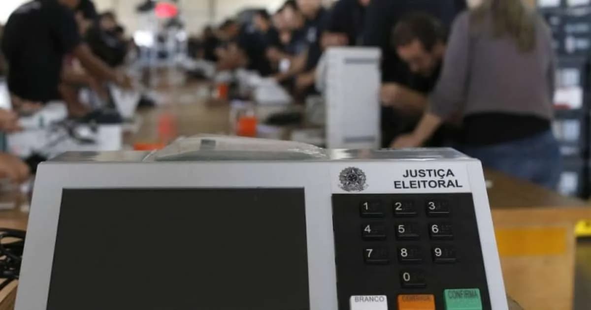 Voto em trânsito 2026: pedido abre 20 de julho e vai até 20 de agosto