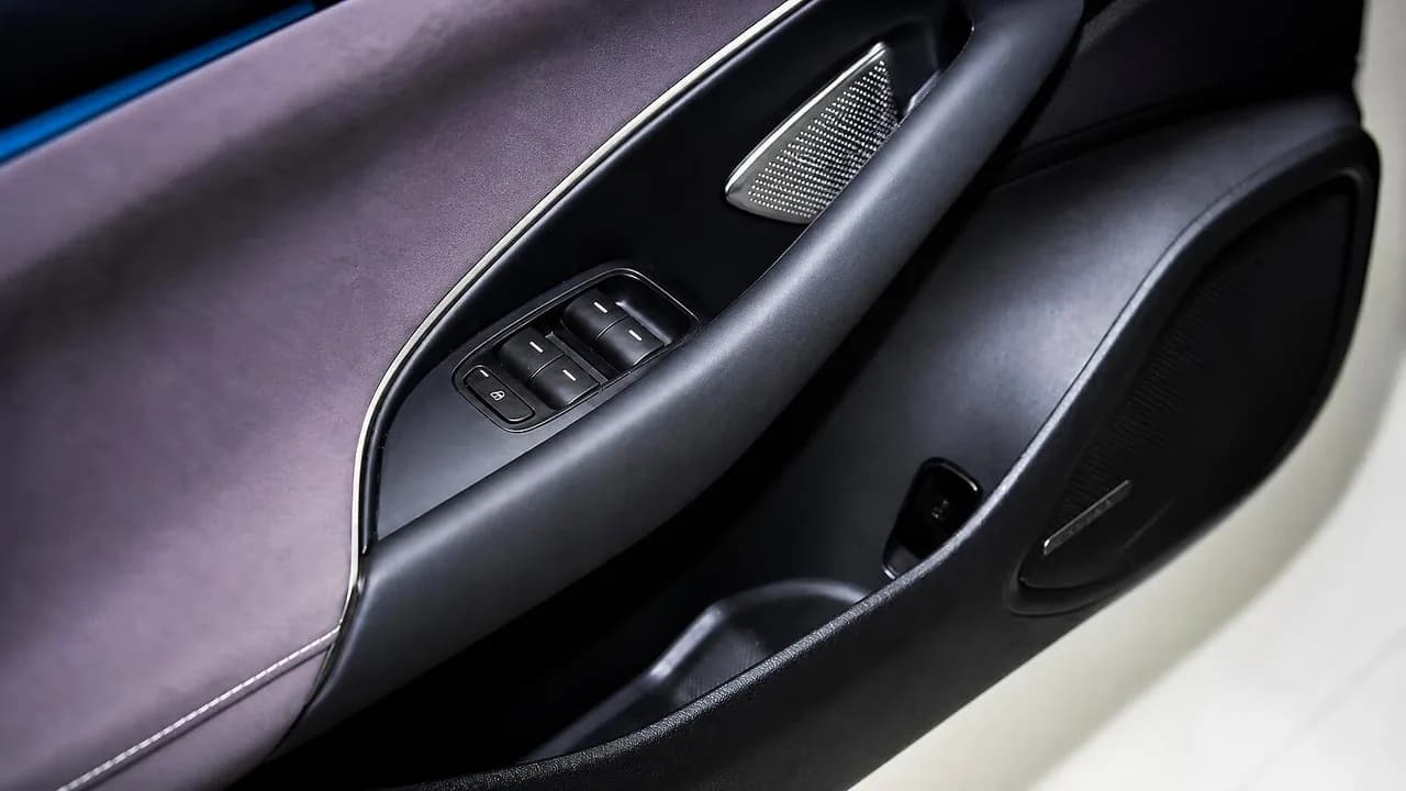 Recall na China atinge 4 milhões de carros por puxadores