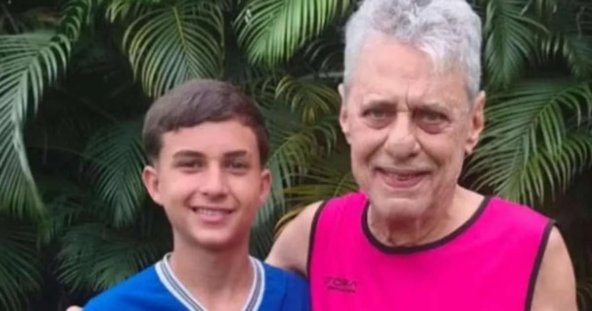 Chico Buarque jogava futebol com menino que não o reconheceu