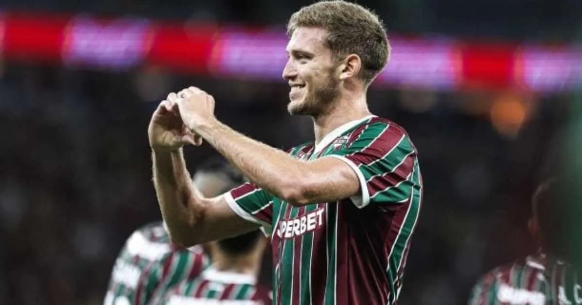 Fluminense fecha mercado e só contrata com saída de titular