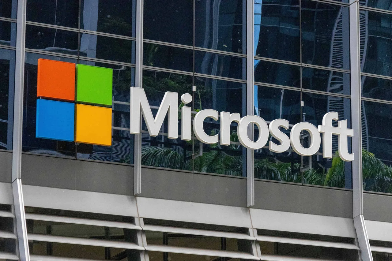 IA concentrada e sustentável: alerta de Nadella no WSJ