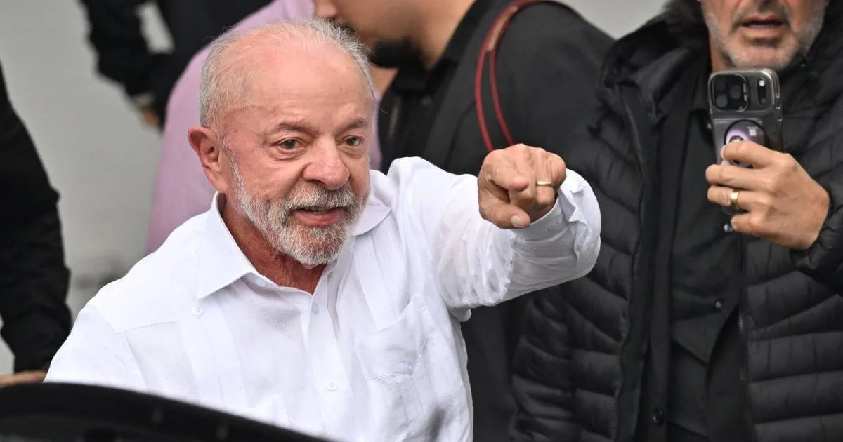 Dólar pode ficar em R$ 5,40 em 2027 se Lula for reeleito